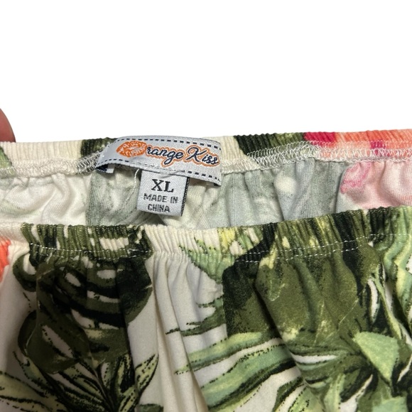 Orange Kiss - Women’s Smocked Tropical Floral Palm Top Sz XL - Picture 5 of 6